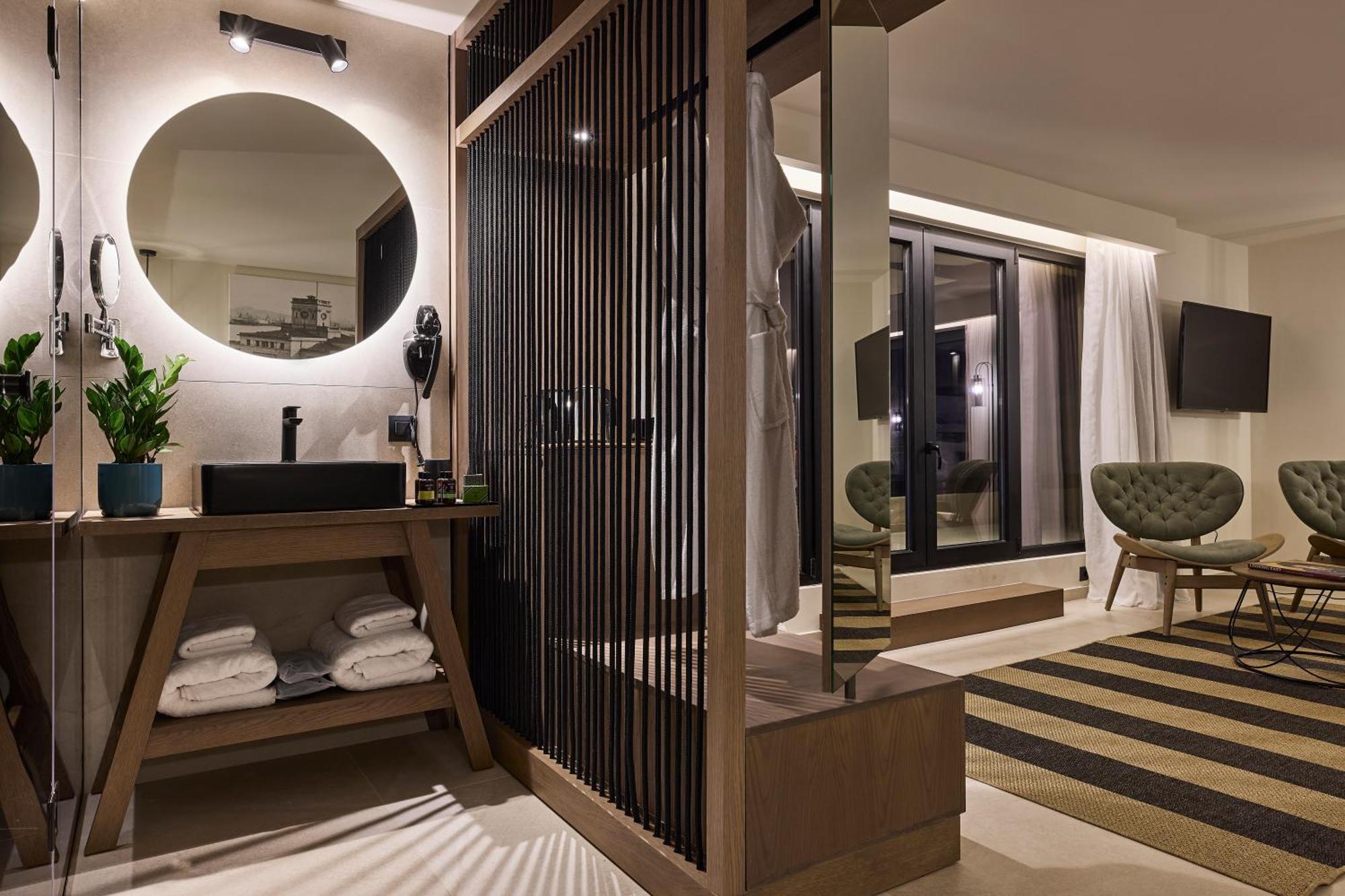 Athenarum Portus Life & Style Hotel Пирей Номер фото