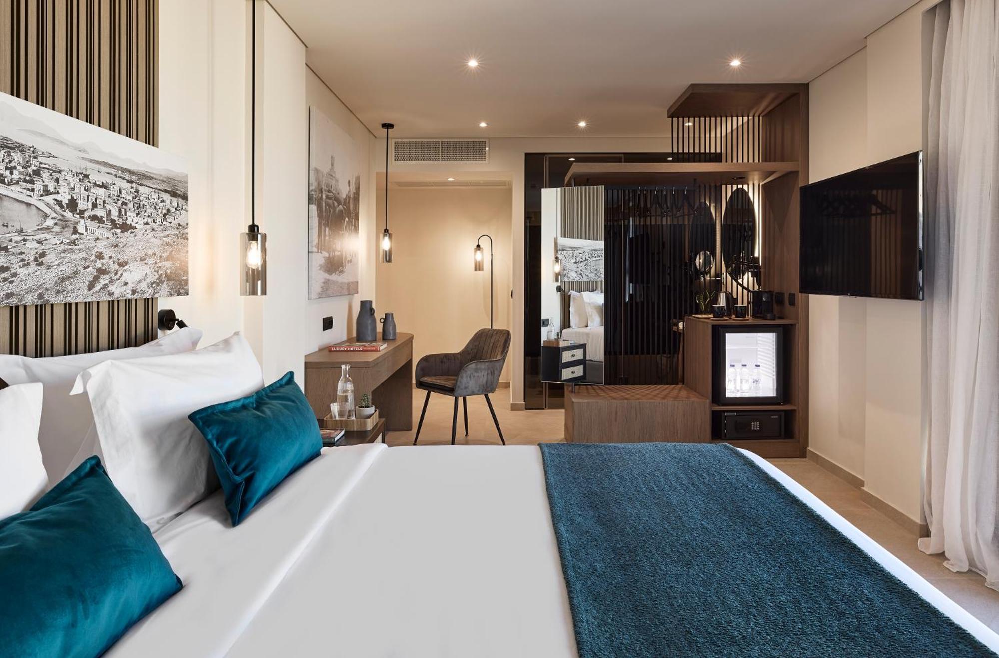 Athenarum Portus Life & Style Hotel Пирей Номер фото